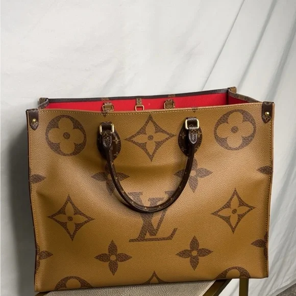 Louis Vuitton On The Go GM - Picture 3 of 10